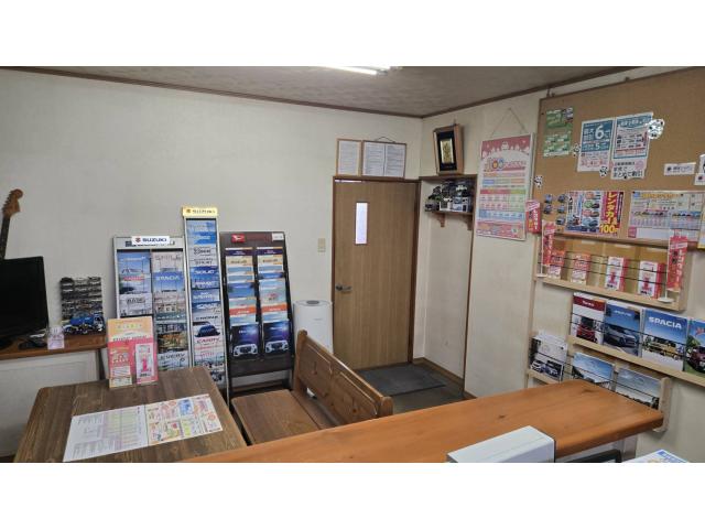 100円レンタカー 鳥取津ノ井店の画像3