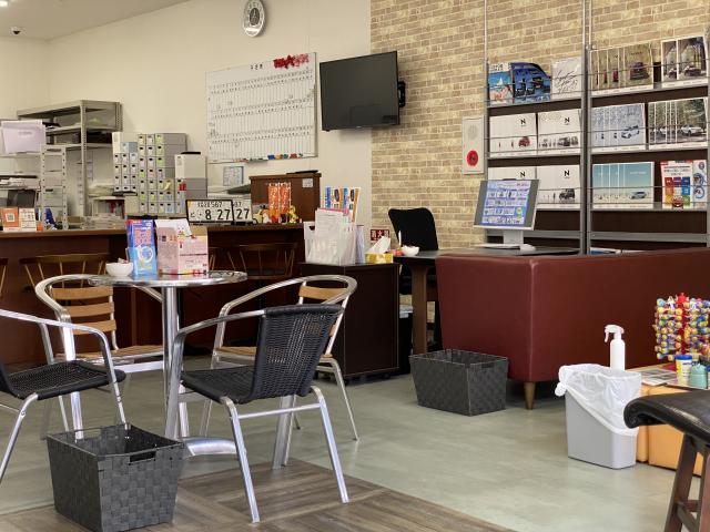 100円レンタカー デモ姫路西店の画像3