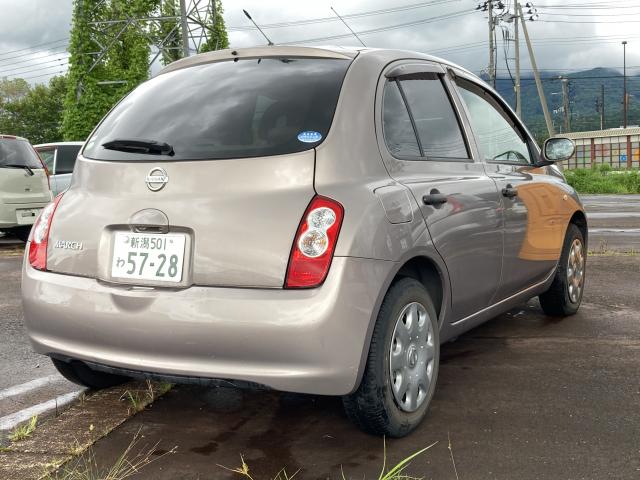 日産 マーチの空車確認 100円レンタカー