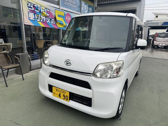 富士吉田店 ダイハツ タント(ホワイト)490
