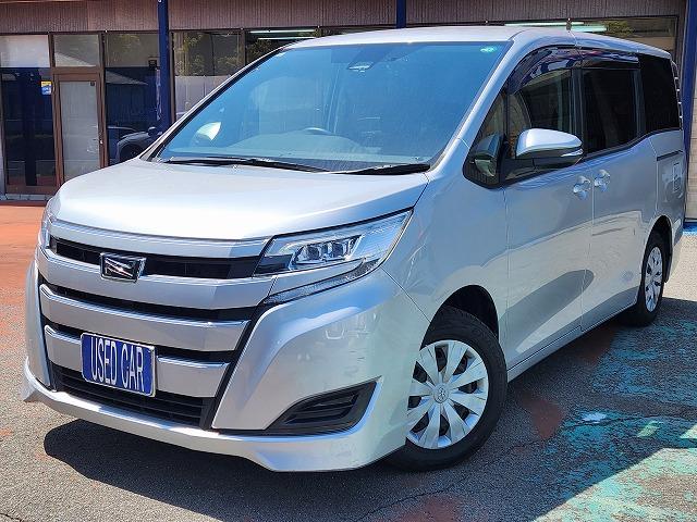 和歌山岩出店 トヨタ ノア(シルバー)