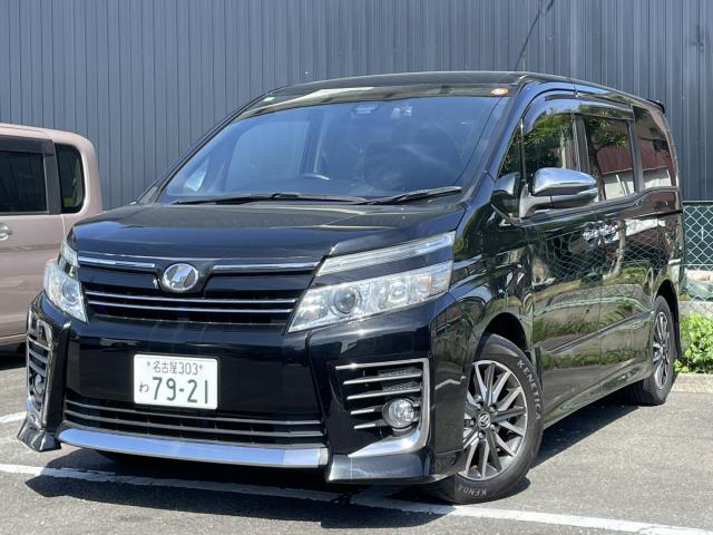 中川かの里店 トヨタ ヴォクシー 黒 7921 【禁煙車】