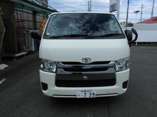 鈴鹿店 ハイエース入荷しています!の画像